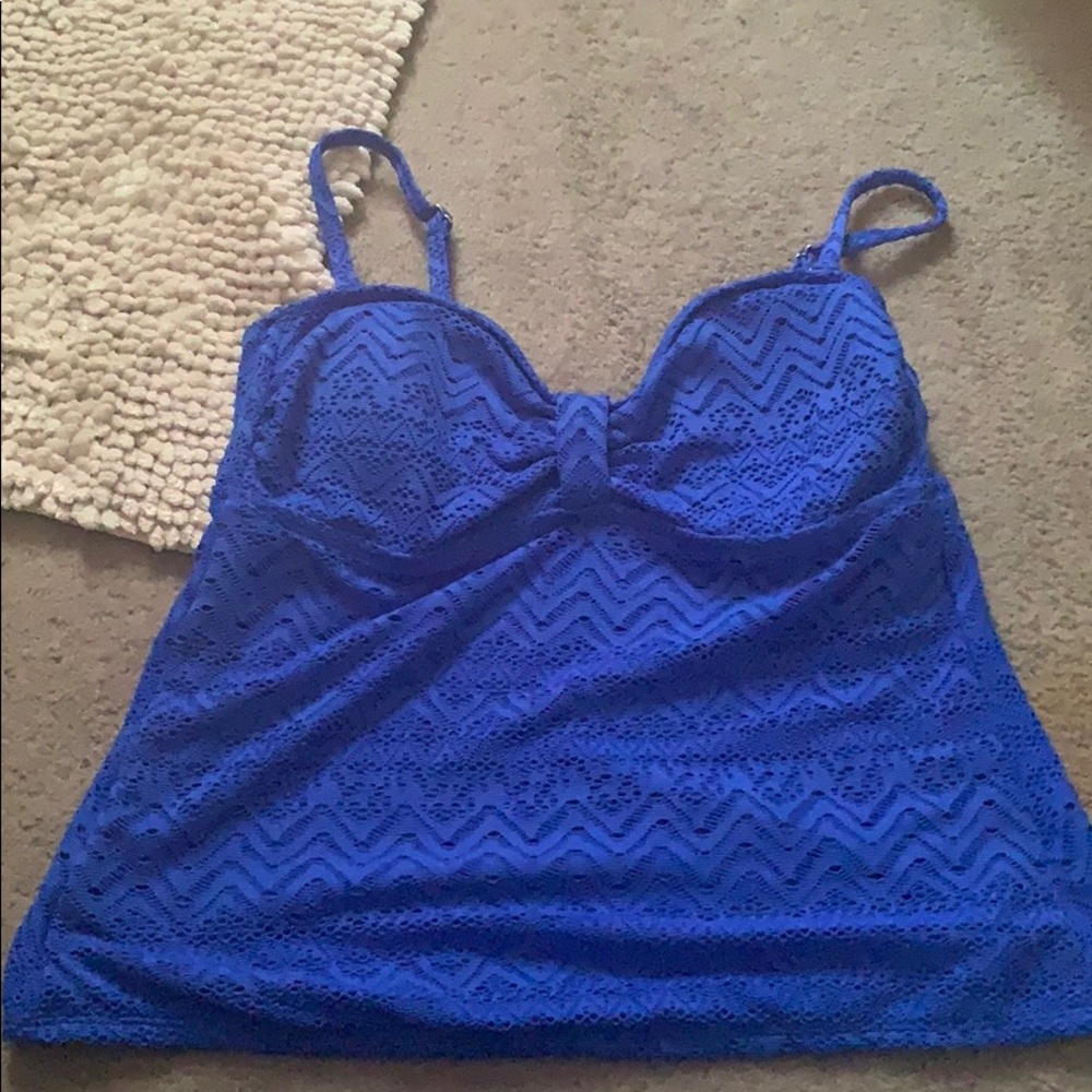 blue swim top w/ tribal texture